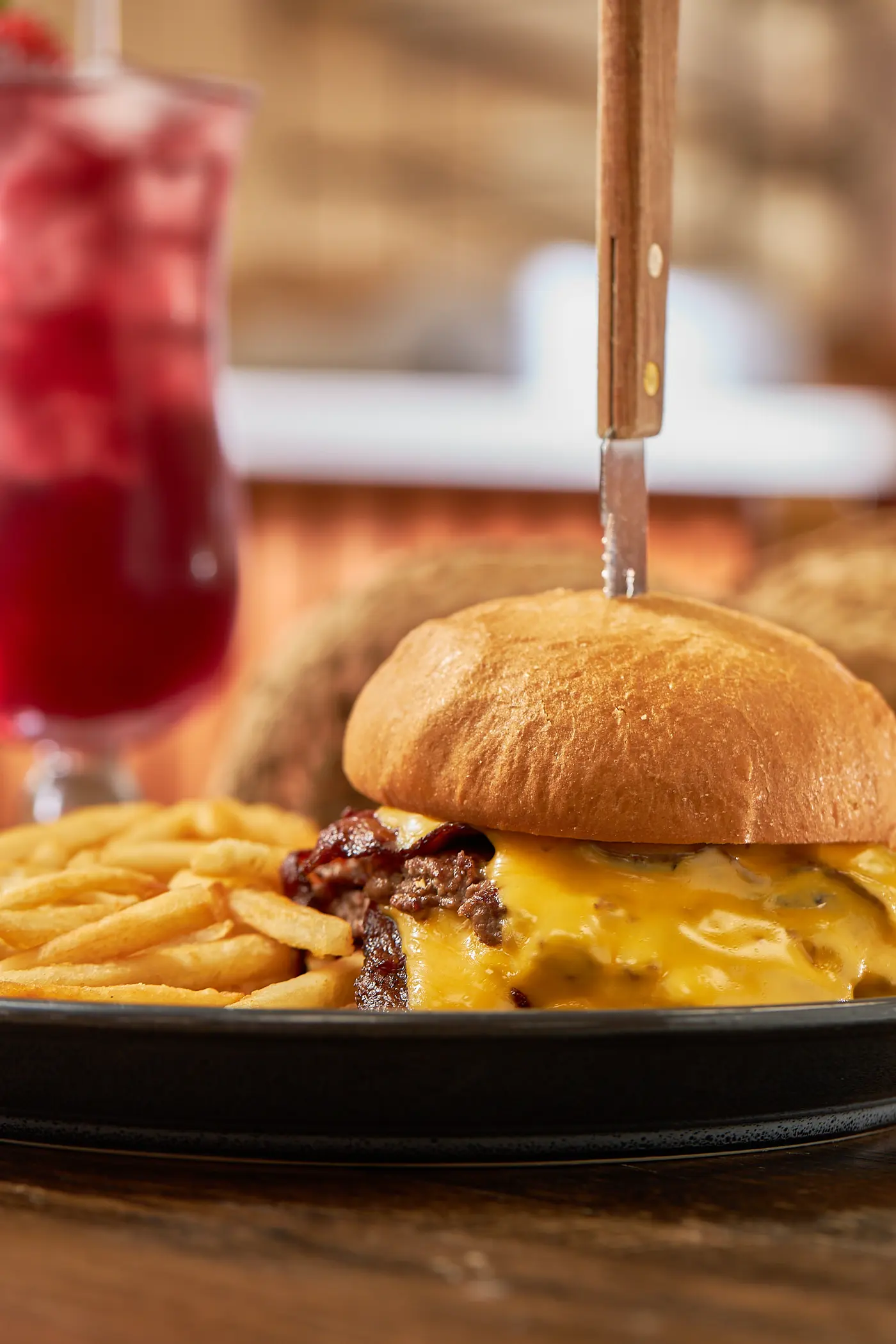 Burgers & sandwiches